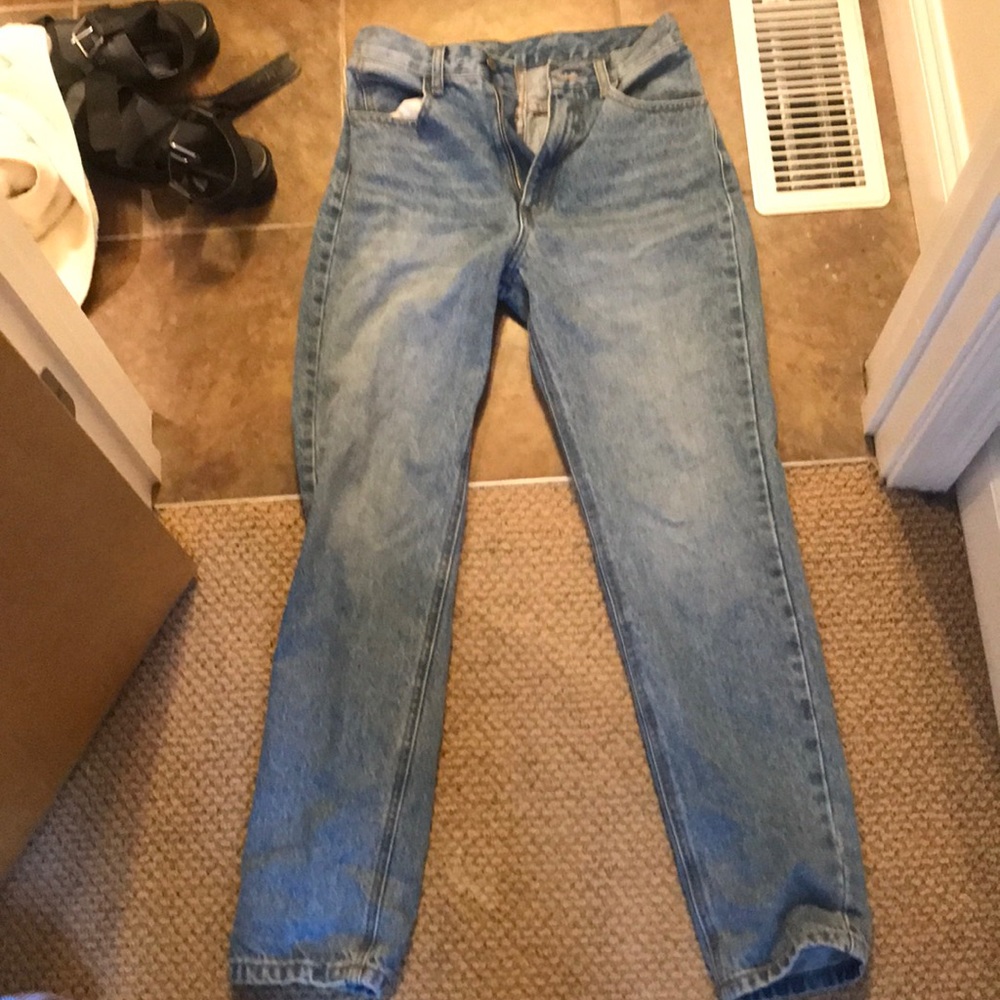 J galt mom jeans